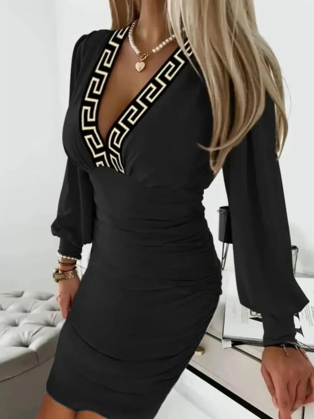 Veronica V-Neck Long Sleeve Bodycon Dress