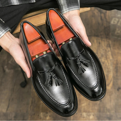 Tarenti Tassel Leather Loafers
