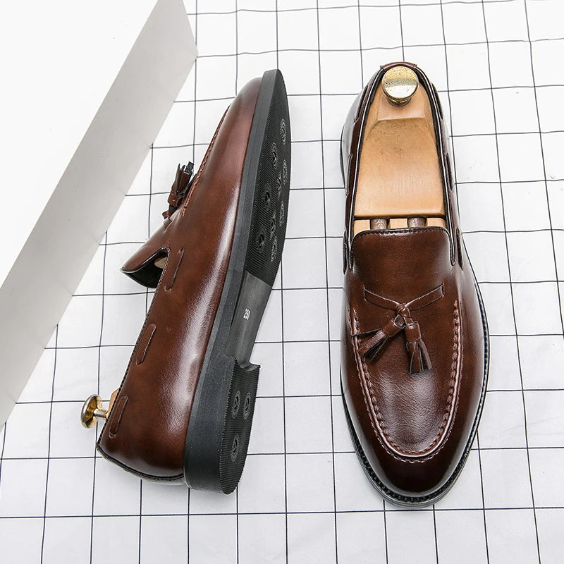 Tarenti Tassel Leather Loafers